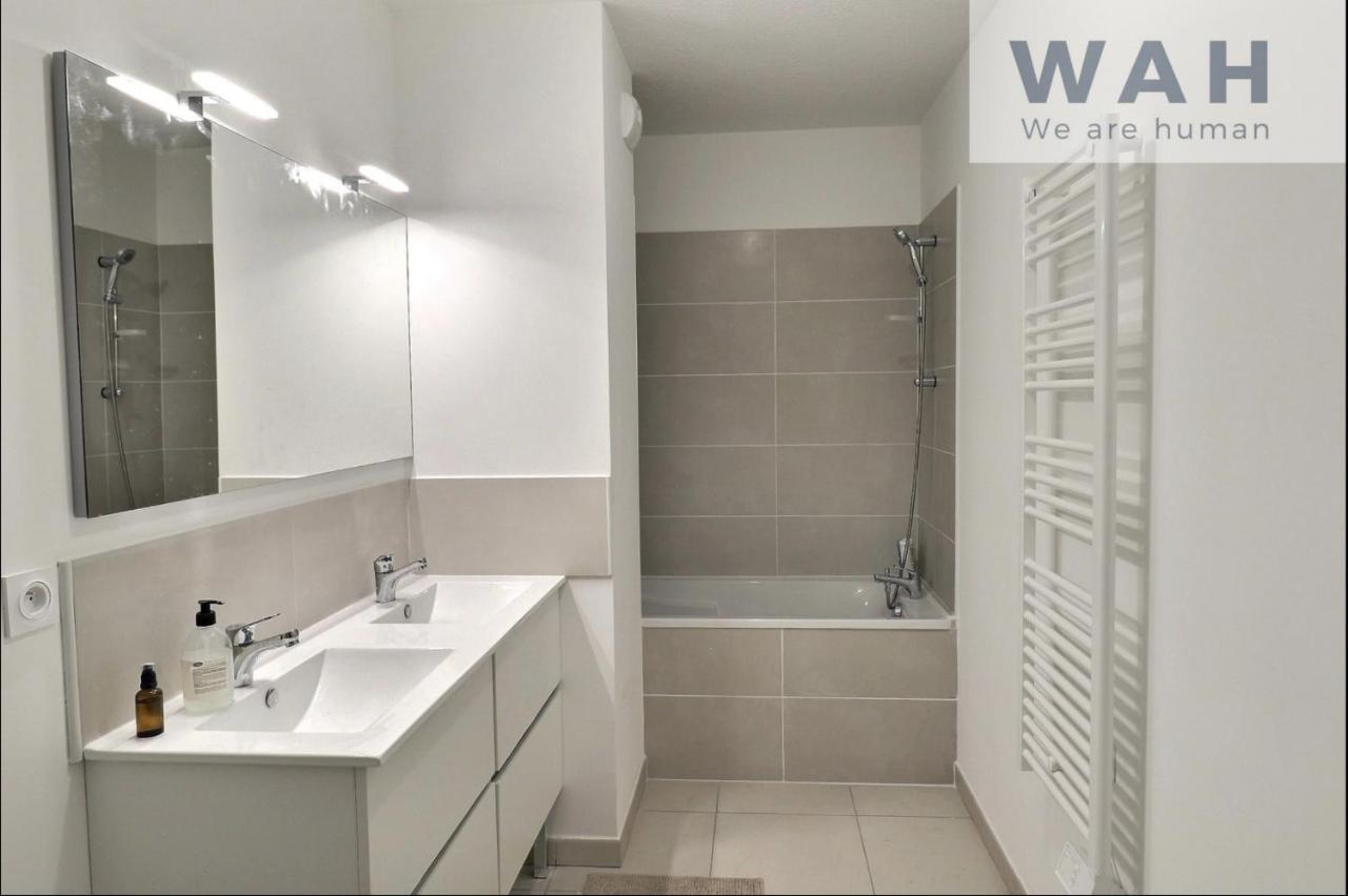 Ferienwohnung Le Feroz - Superbe Duplex Avec Terrasse + Parking Montpellier Exterior foto